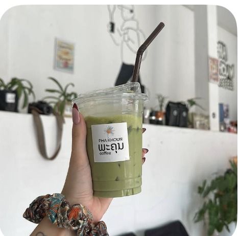 Iced matcha latte