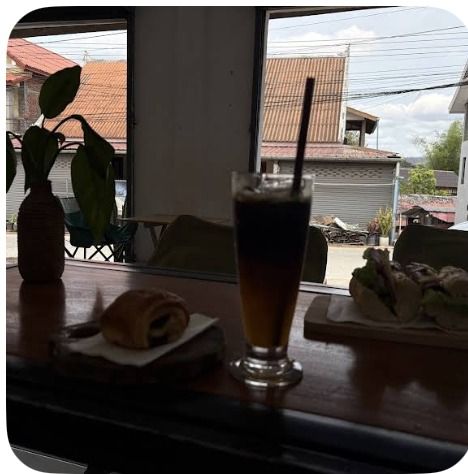 Pha Khoun Coffee storefront